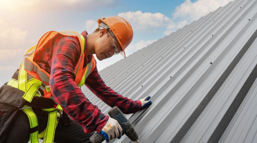 Expert top industrial roofings services in Hanna, WY